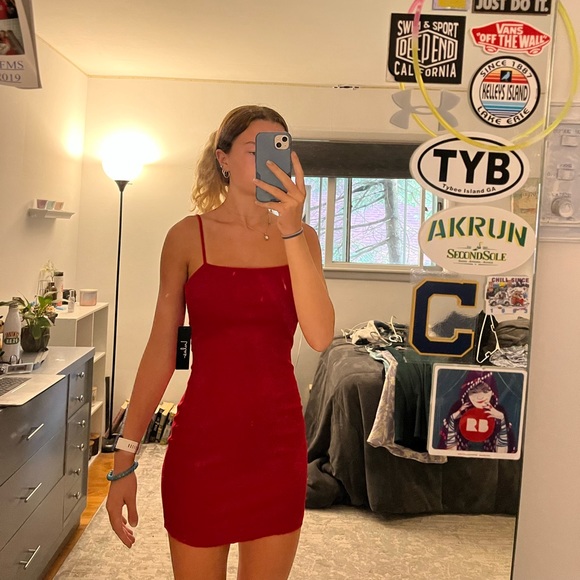 Lulus Dresses & Skirts - LULU’S BRAND NEW RED DRESS W/TAGS